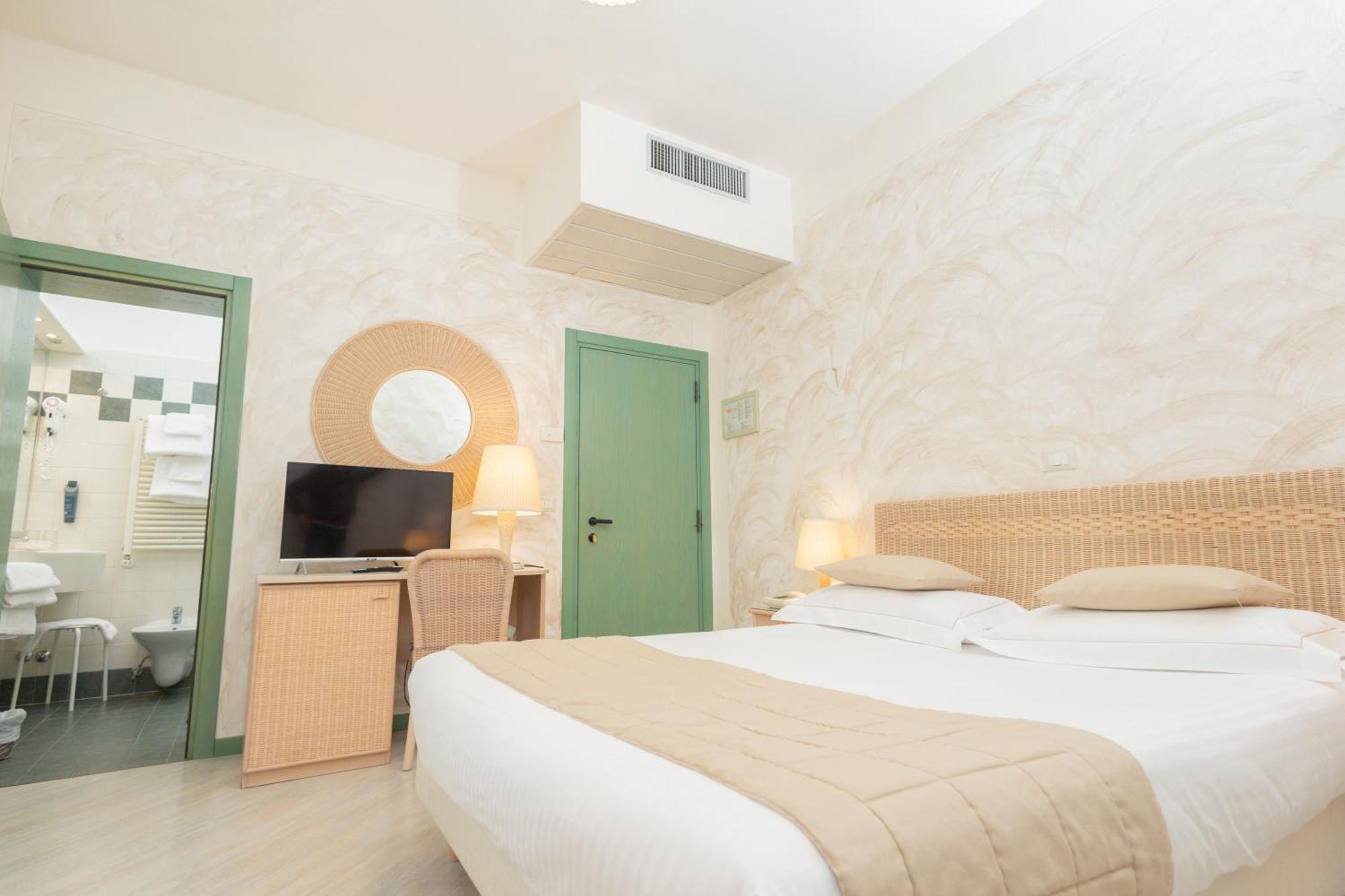 Hotel Berta Desenzano del Garda Zewnętrze zdjęcie