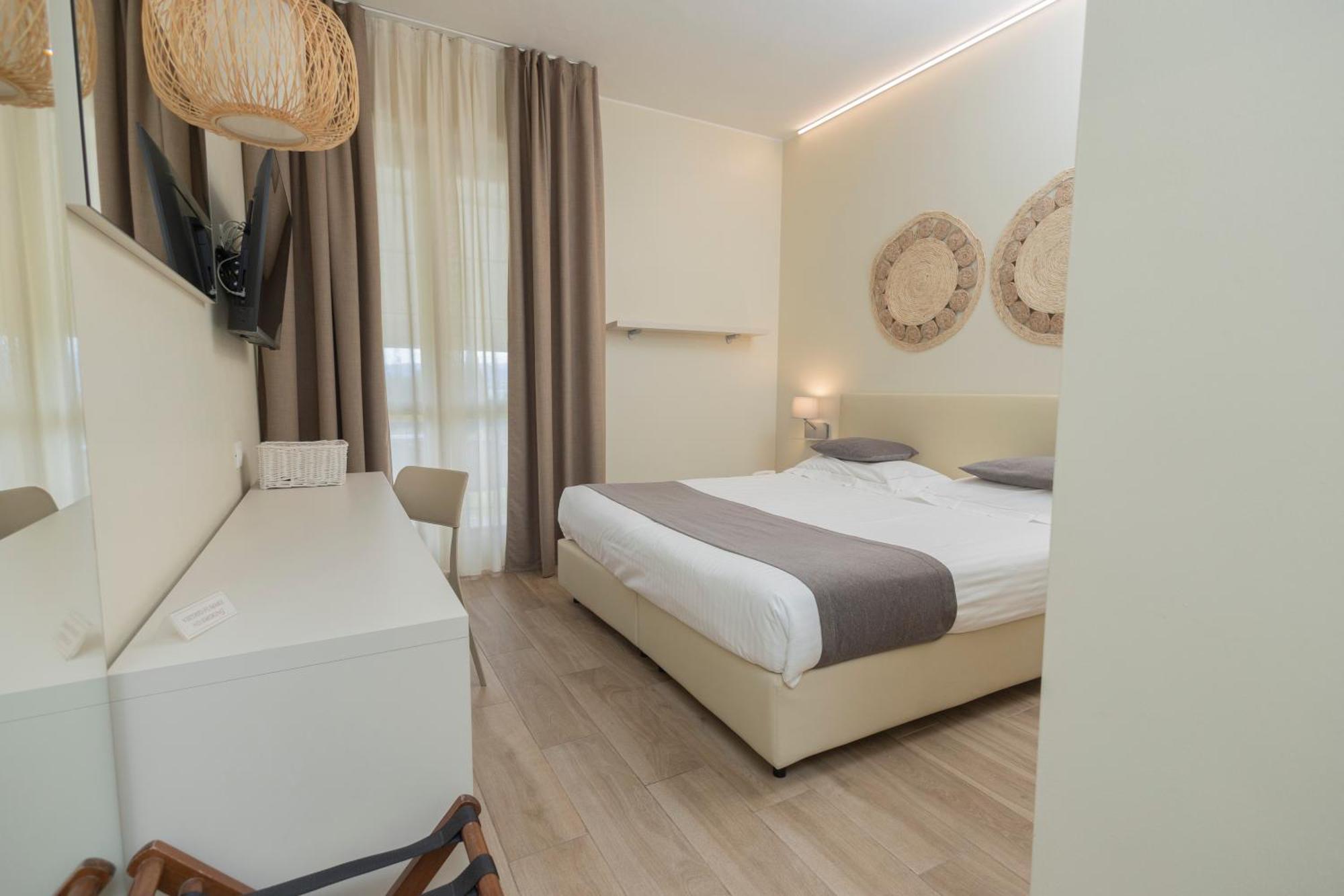 Hotel Berta Desenzano del Garda Zewnętrze zdjęcie