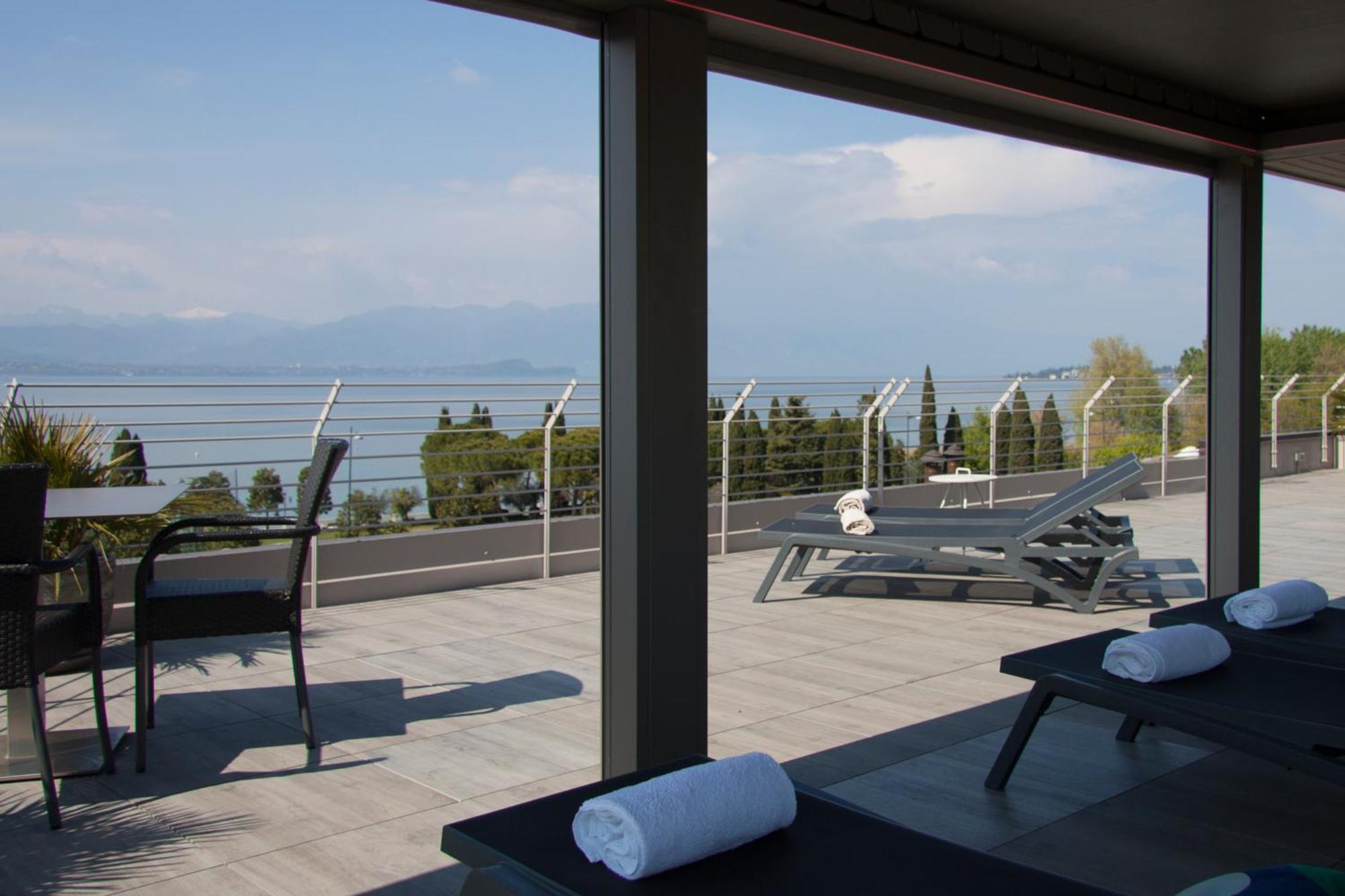 Hotel Berta Desenzano del Garda Zewnętrze zdjęcie