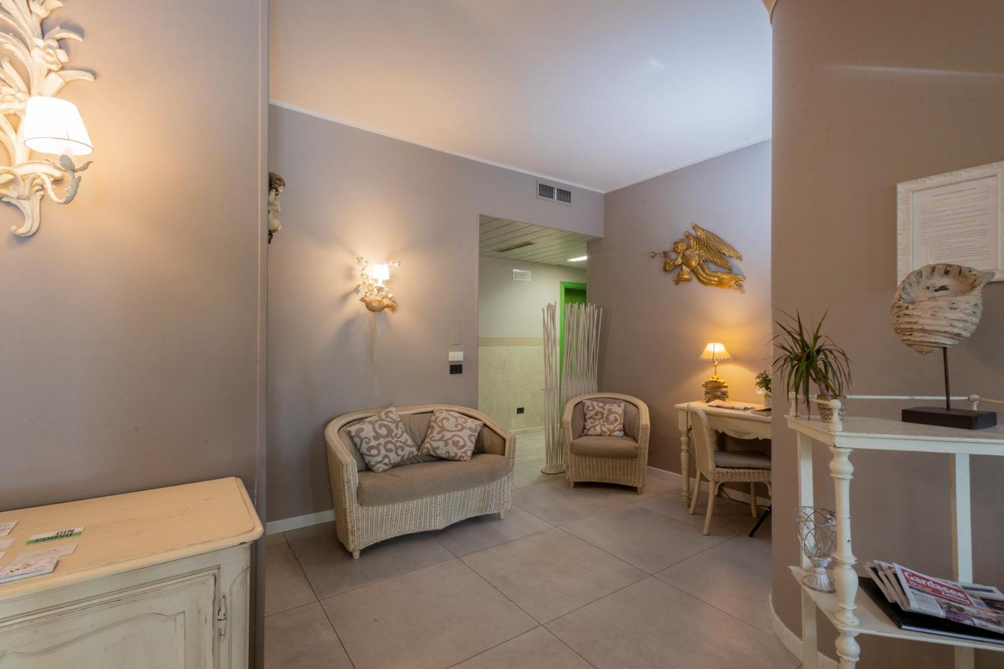 Hotel Berta Desenzano del Garda Zewnętrze zdjęcie